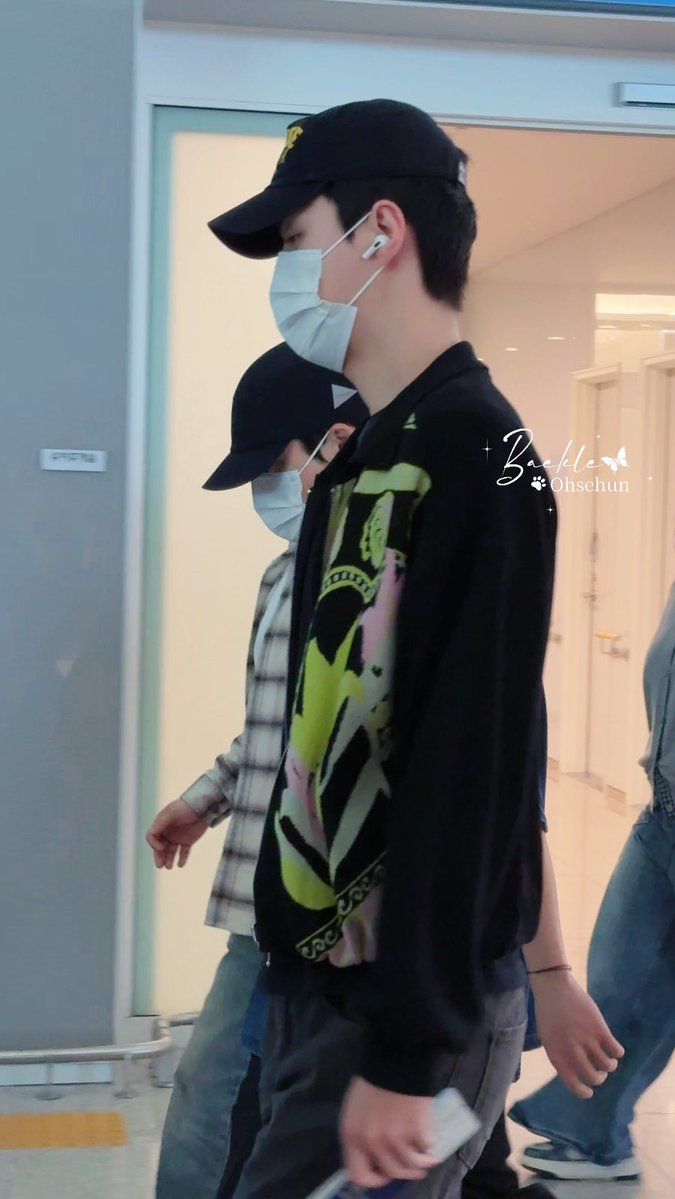 Baek.L 'ㅅ' tweet media