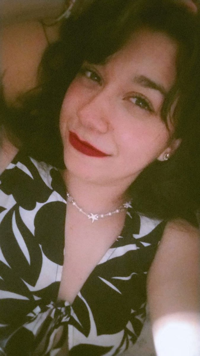 Nathaly🦦 tweet media