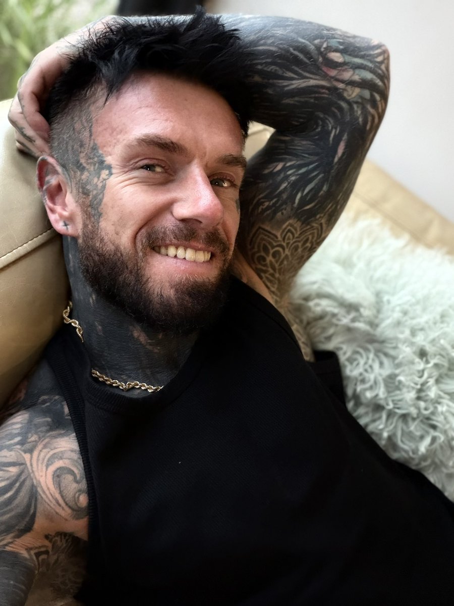 musclegodd1's tweet photo. Morning boys 😏 https://t.co/RVq0ZbCeI0