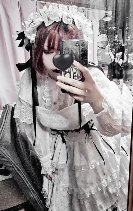 明日は、白でいきたい