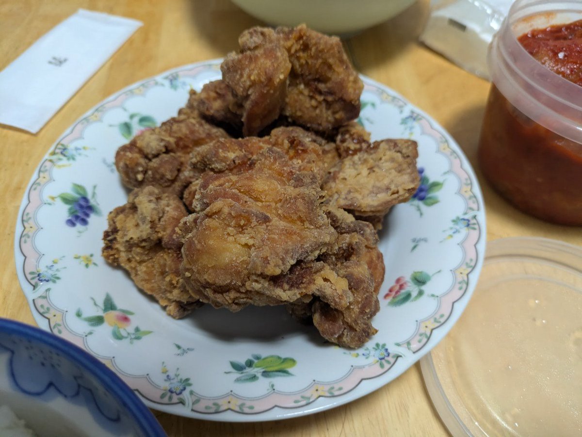 みみ tweet media
