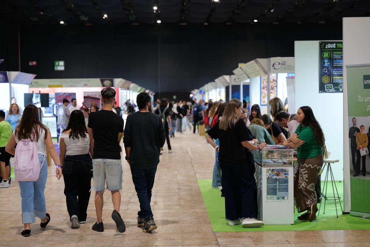 Feria de la Ciencia tweet media