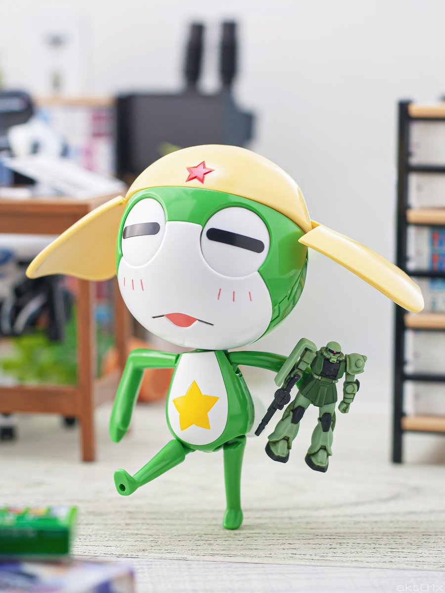 ハンマー載せてなかったので追いタママー！ …と、ちびケロ単品