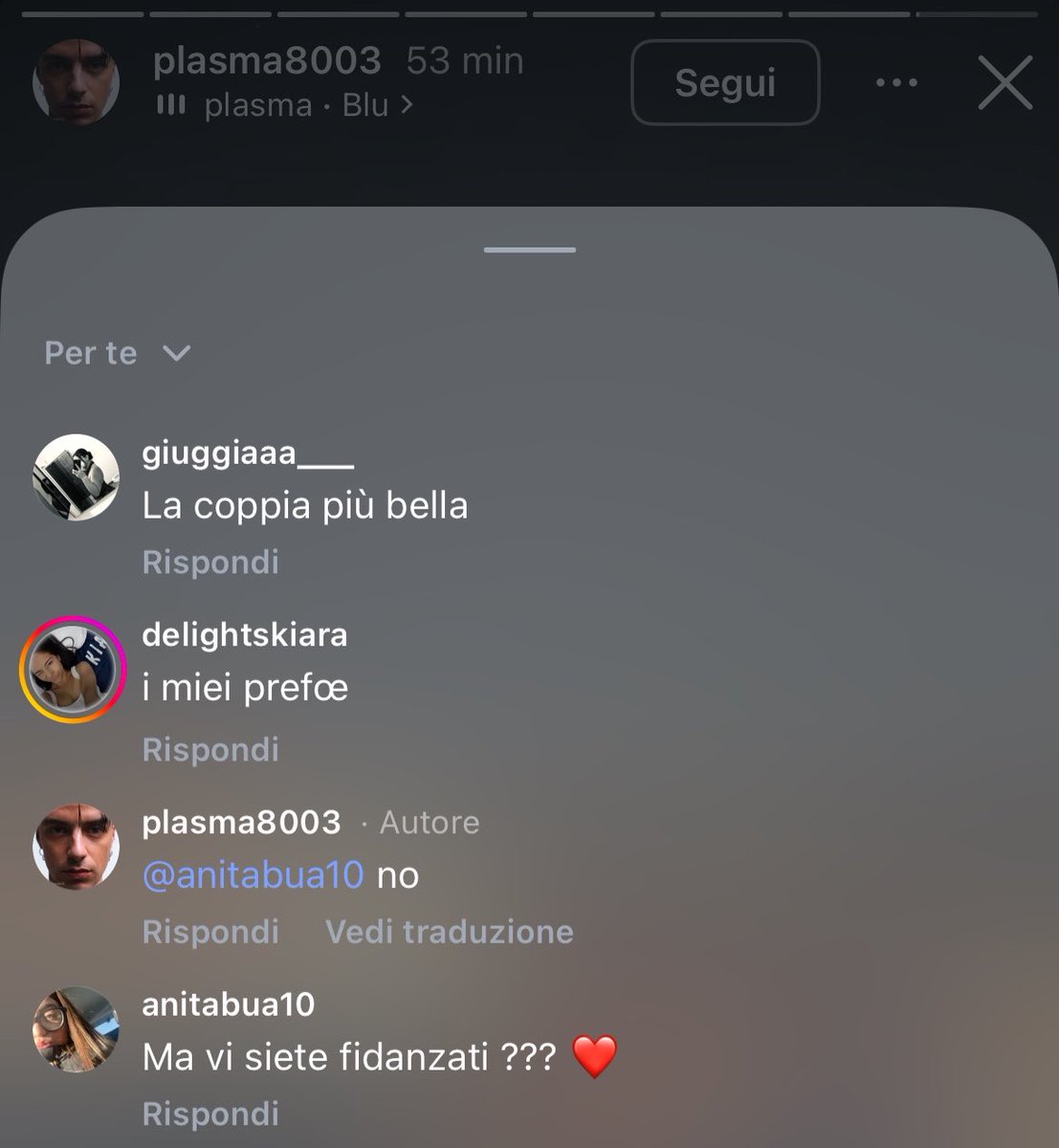 Romanticvibees_'s tweet photo. ‘’ siete  fidanzati’ 
plasma risponde ‘’no’’
gli credo? Ovviamente NO #amici25 https://t.co/K6vrSUEBNL