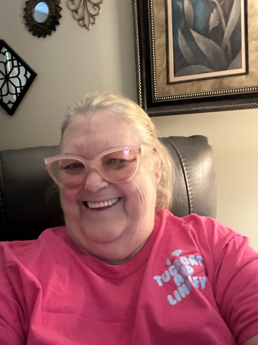 Deborah Everett tweet media