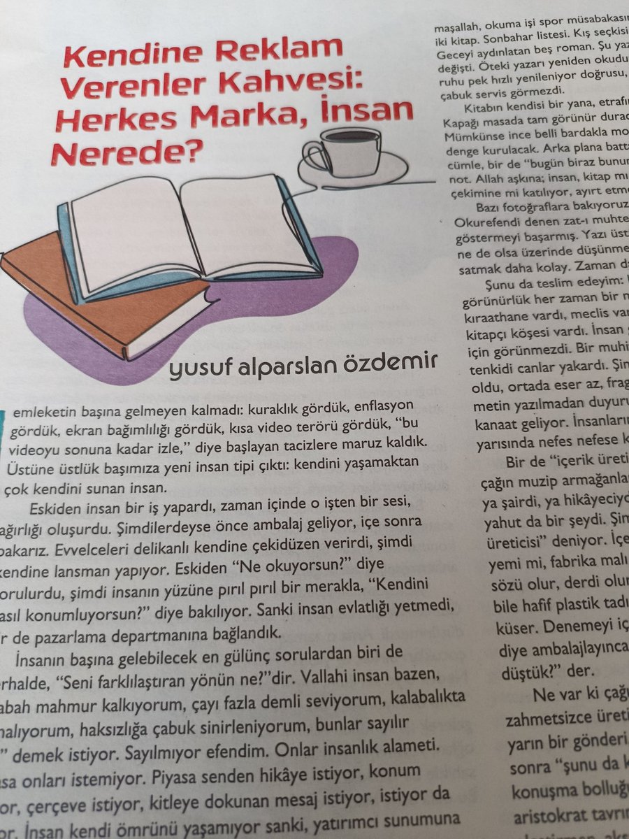 "Piyasa senden hikâye istiyor, konum istiyor, çerçeve istiyor, kitleye dokunan mesaj istiyor, istiyor da istiyor. İnsan kendi ömrünü yaşamıyor sanki, yatırımcı sunumuna hazırlanıyor. Yüzümüzde ifade var, içimizde keynote."<a href="/ayarsizdergi/">Ayarsız</a>