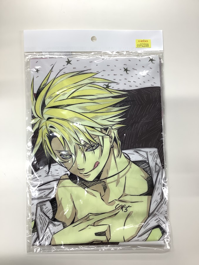 入荷情報】 『ラッキードッグ』特典 ブランケット・缶バッジセット、布