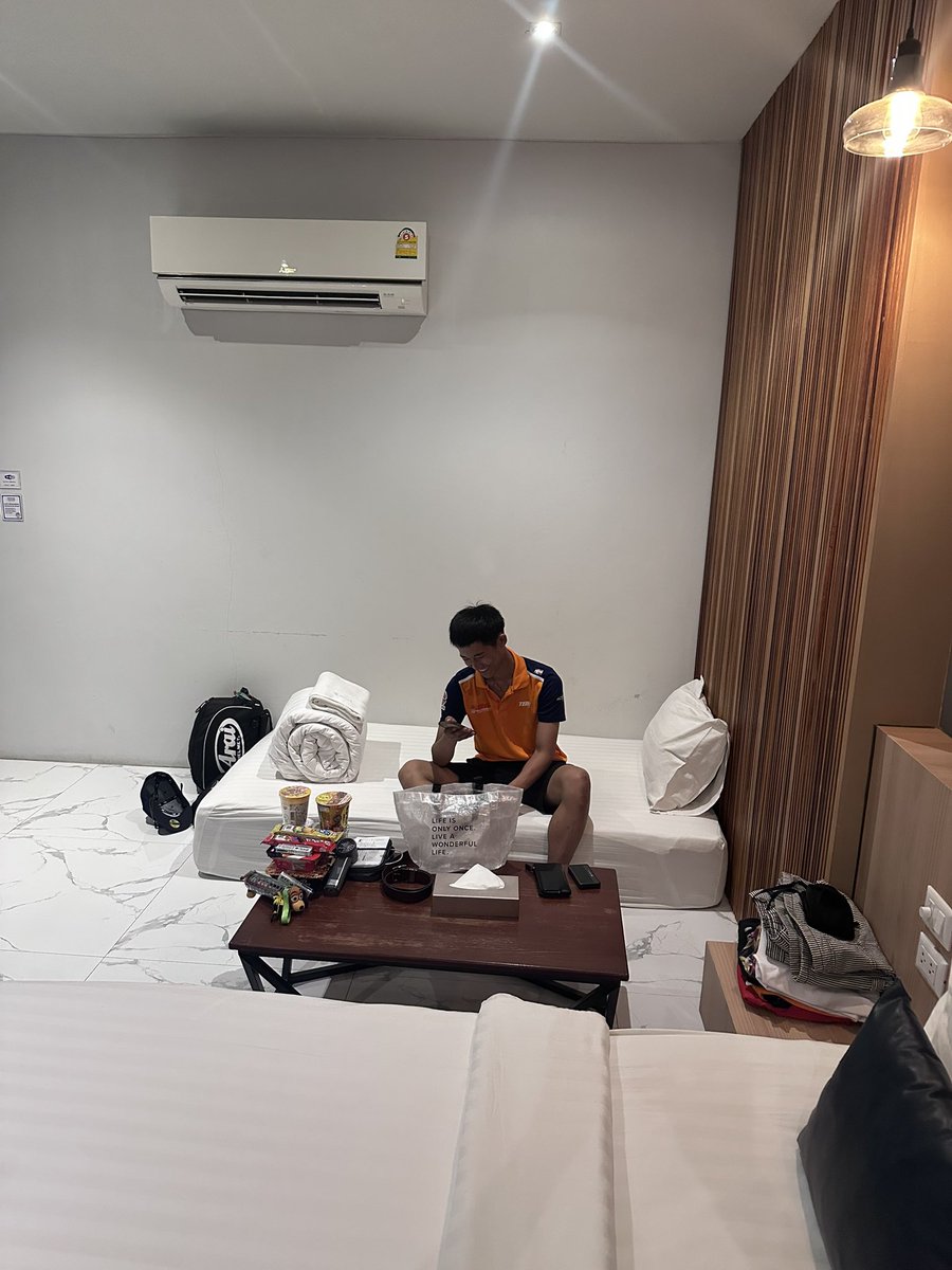 tetsuya tweet media