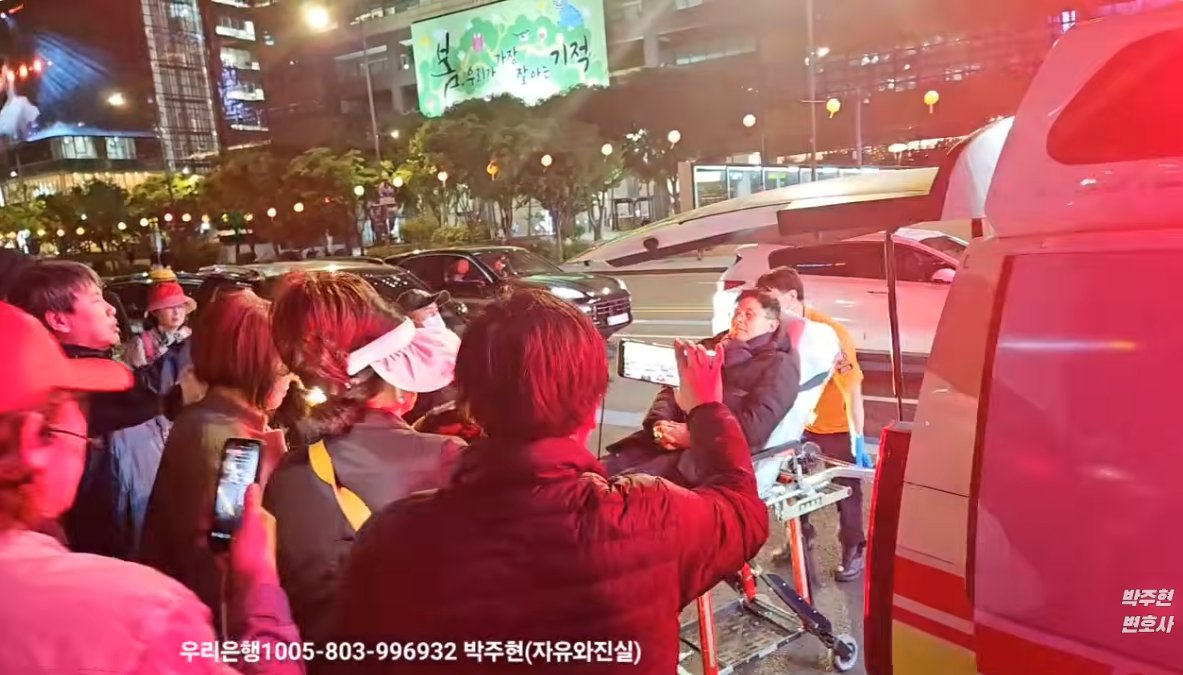 🚨<긴급속보> 황교안대표 단식 중단 🙀🙏🙏

👉혈압 쇼크 건강 위험 엠블런스타고 응급실행