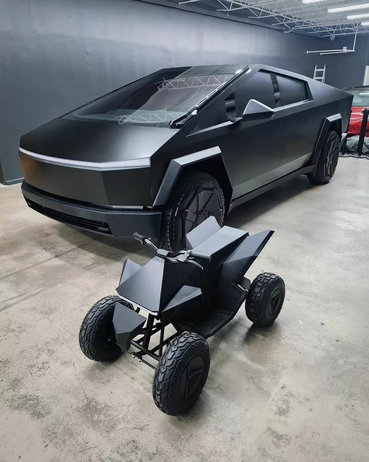 Imagine this… ⚡🚗

Elon Musk hands YOU the keys to this Tesla 👀

What are you doing first? 😳

A. Drive it instantly 🚀
B. Post it everywhere 📸
C. Call your friends 🤯

Be honest 👇🔥