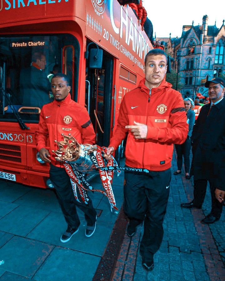 brazy1z_'s tweet photo. Nemanja Vidić https://t.co/V2GC8PdQJR
