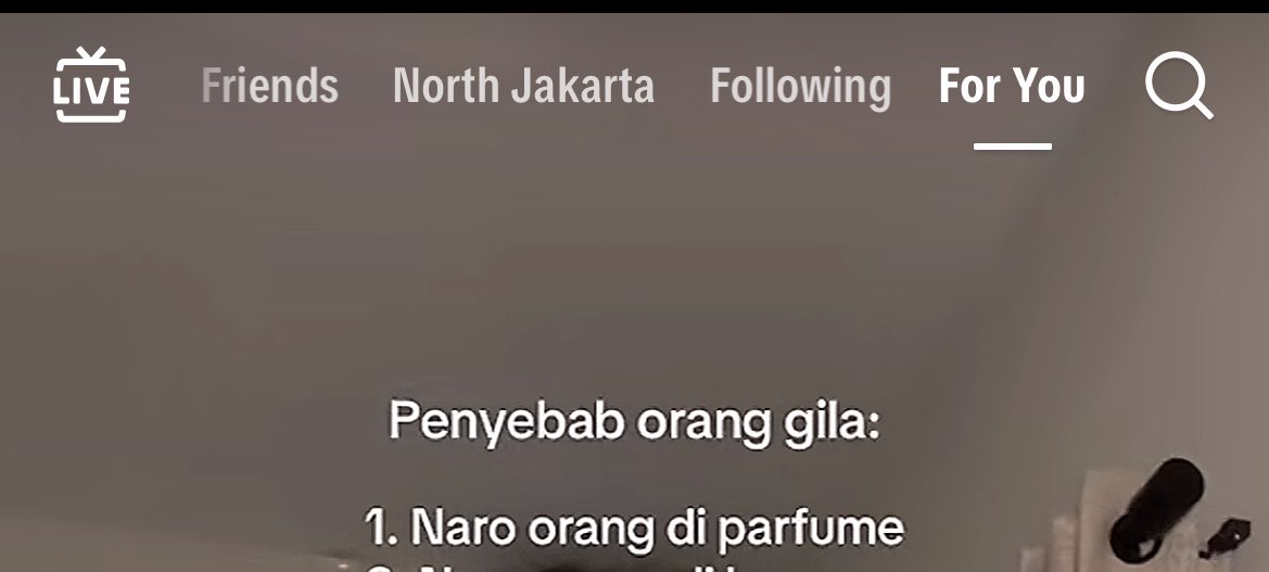 xylveya's tweet photo. naro orang di parfume adalah hal terplenger in my life https://t.co/n7RPxmWaHu