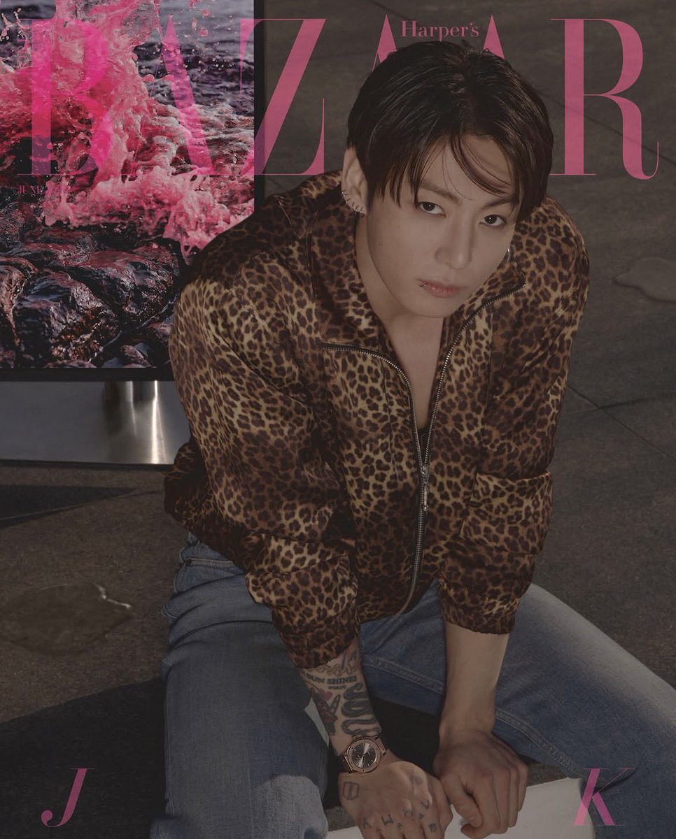 italianarmyfam_'s tweet photo. 📸 Scatti di Jungkook sulla copertina di Harper’s Bazaar Korea per Hublot 😍‼️

JUNGKOOK FOR BAZAAR KOREA
#JungkookxHublot
#JungkookxBazaarKorea https://t.co/f6XwFmTeoo