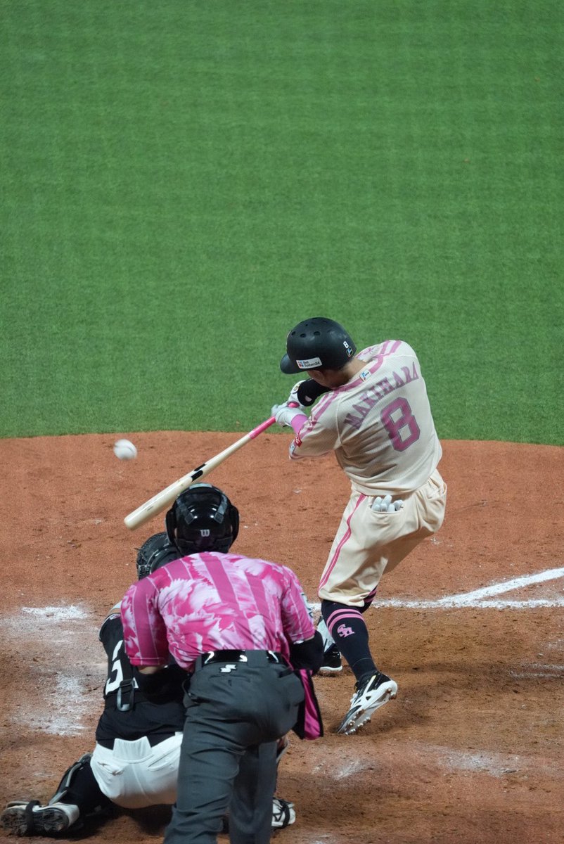 まっきーさすが！！！！ #sbhawks #全新 #ピンクフルデー #牧原大成