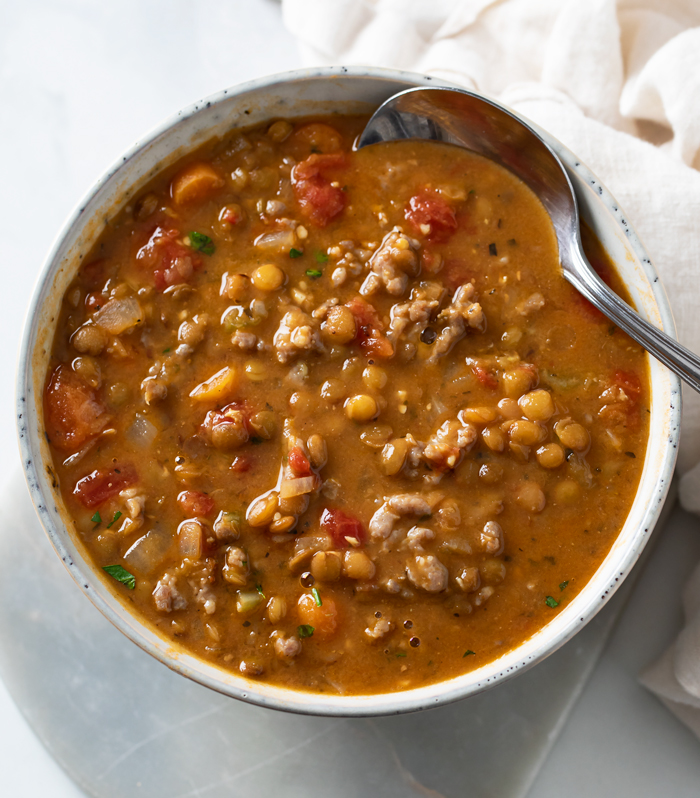 TheCozyCook's tweet photo. This hearty Lentil Sausage Soup has the best homemade flavor with savory sausage, lentils, and vegetables in a flavorful broth. BONUS: It's Stove Top and Crock Pot friendly!
▶️ https://t.co/REklD0Uugr https://t.co/obPx1HD8Iw