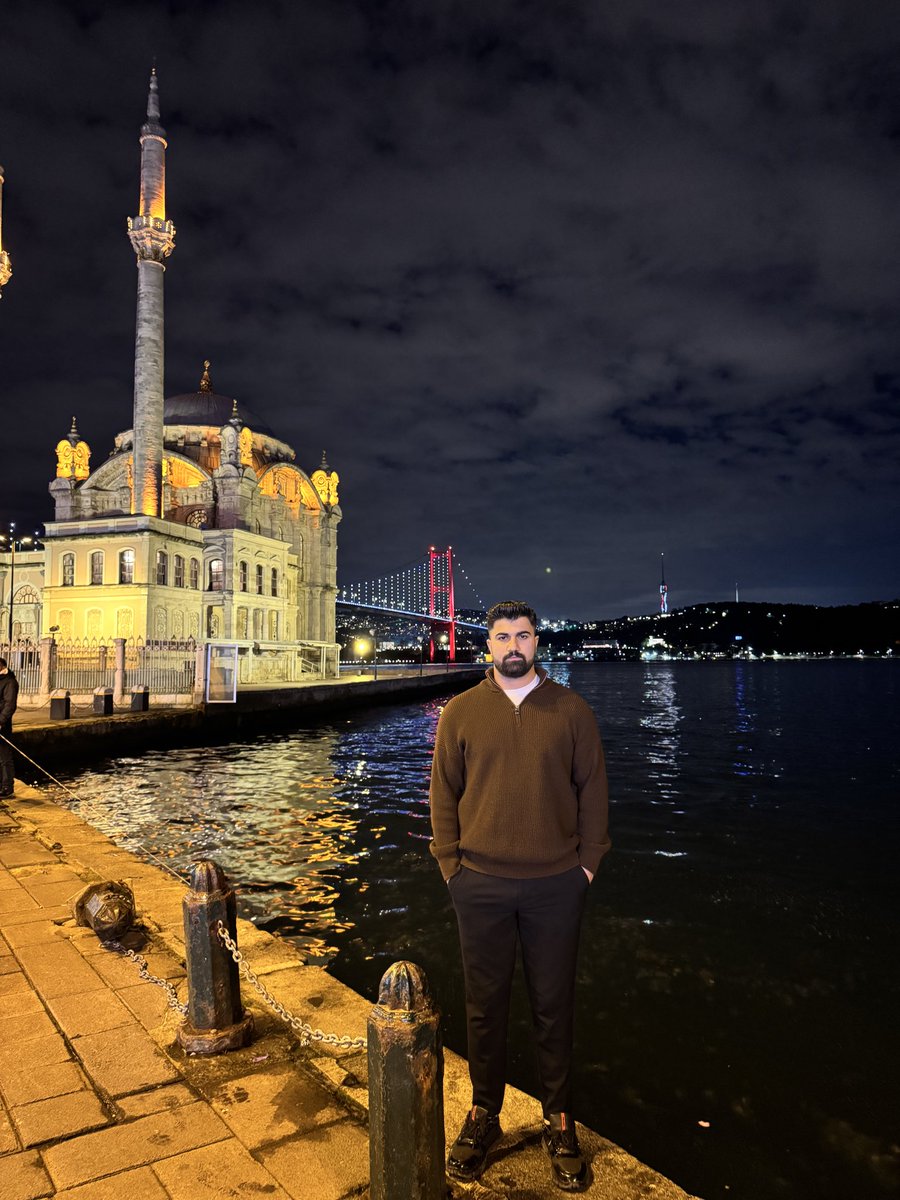 Cihatozcelik47's tweet photo. #istanbul #ortaköy https://t.co/xXlBdUfhSd