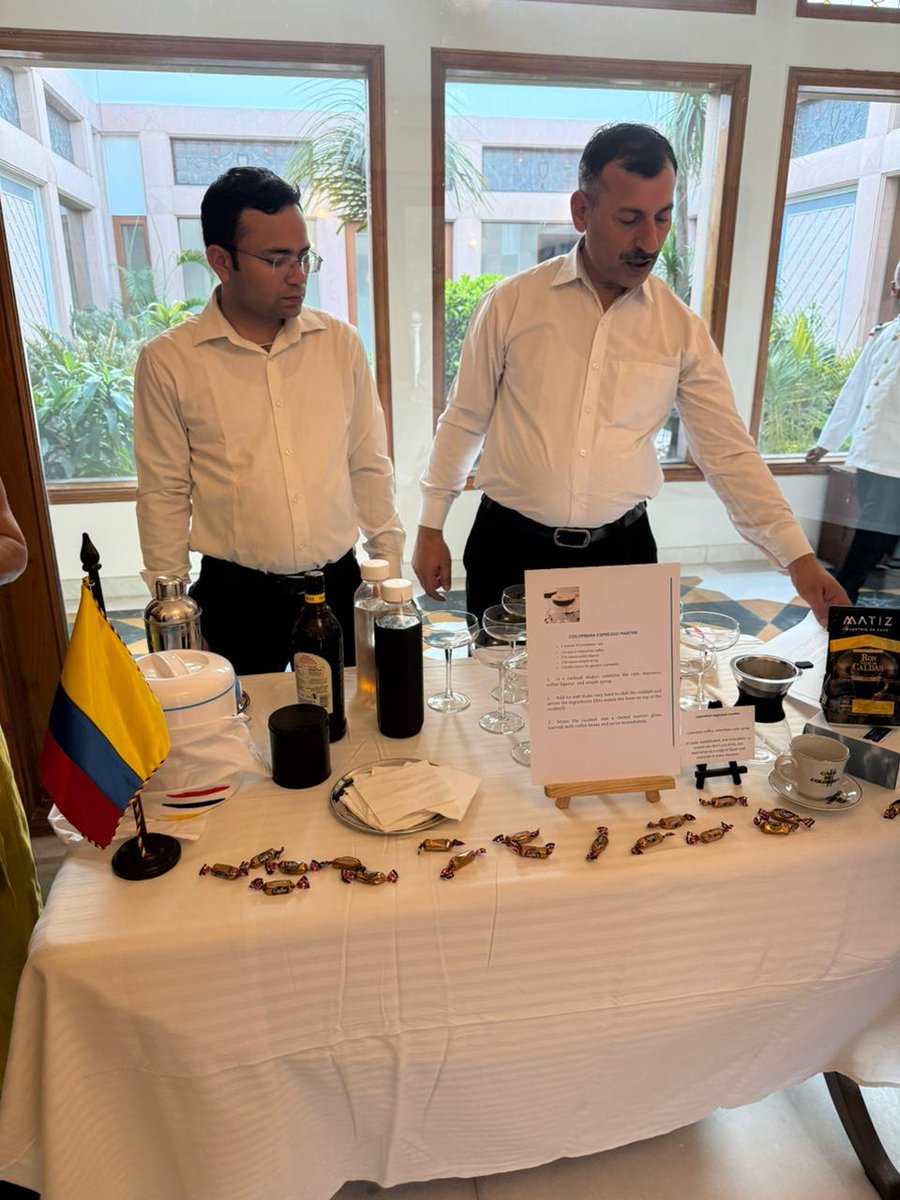 Embassy of Colombia to India tweet media
