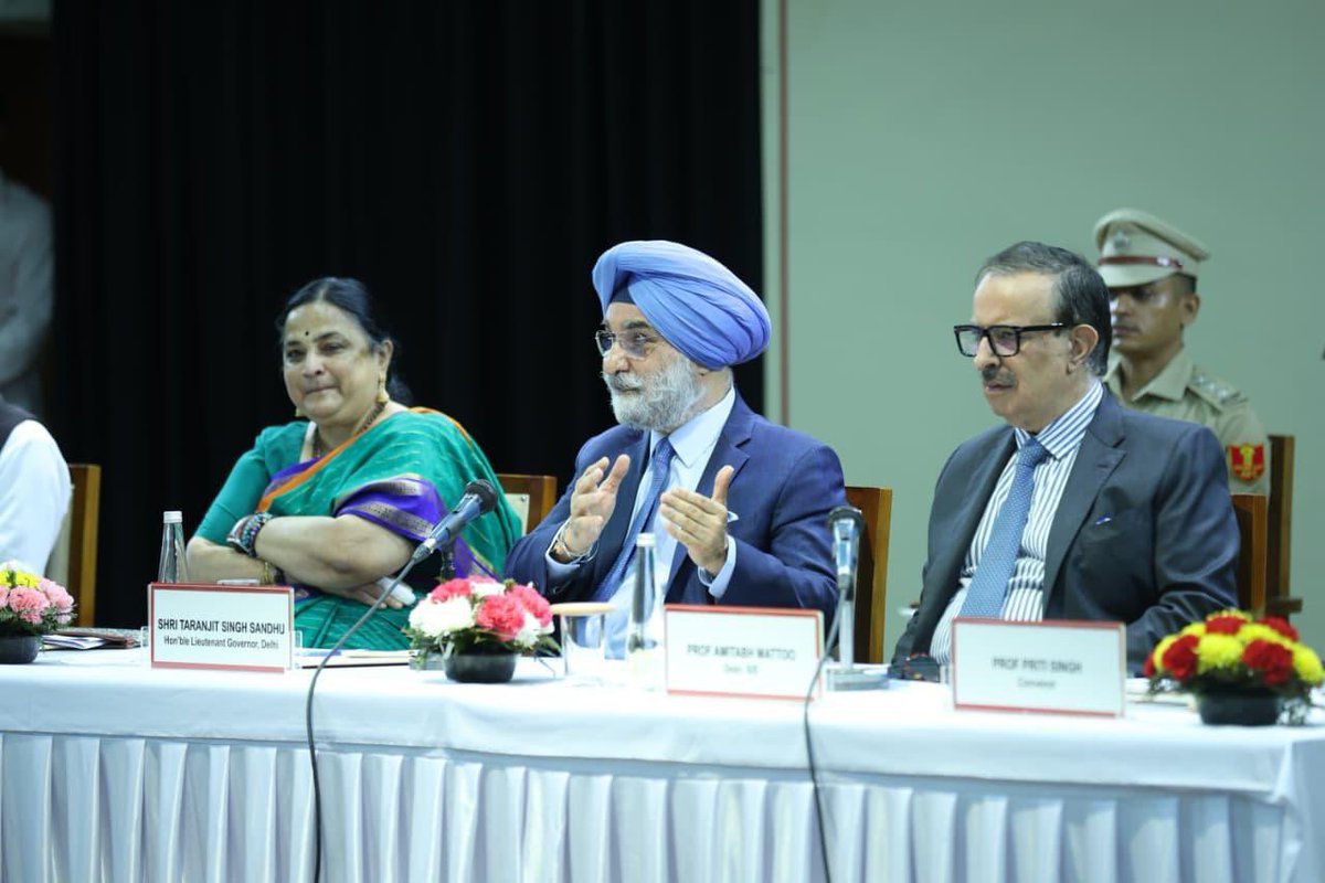 LG Delhi tweet media