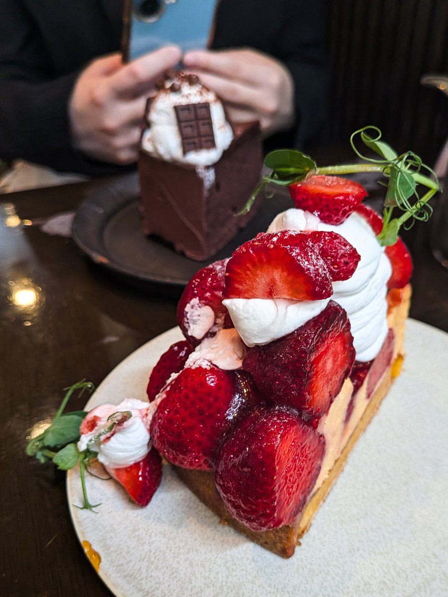 ay_tan49's tweet photo. 🍓🍓🍓 https://t.co/1cCz4XRmti
