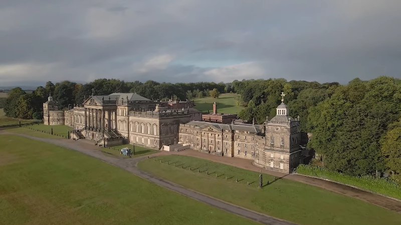 Tom_Austen's tweet photo. Turner, Churchill &amp; now Faraday. The glorious setting of Wentworth Woodhouse in Rotherham has been chosen as the filming location for Power &amp; Glory, an upcoming biopic about Michael Faraday📽️🧑‍🔬🏛️

https://t.co/m9Ayq7HDfz https://t.co/AcyvW7CD0w