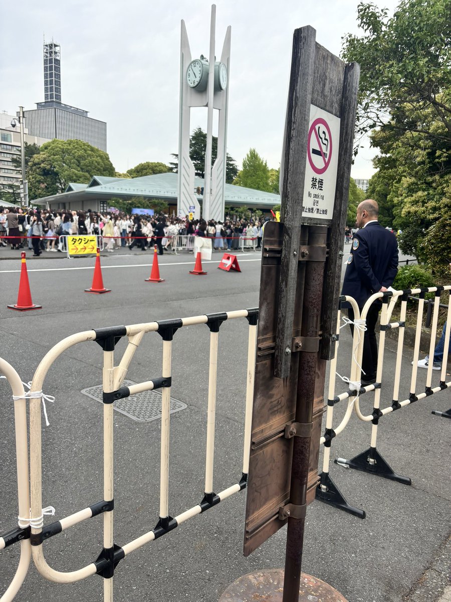 ねこ tweet media