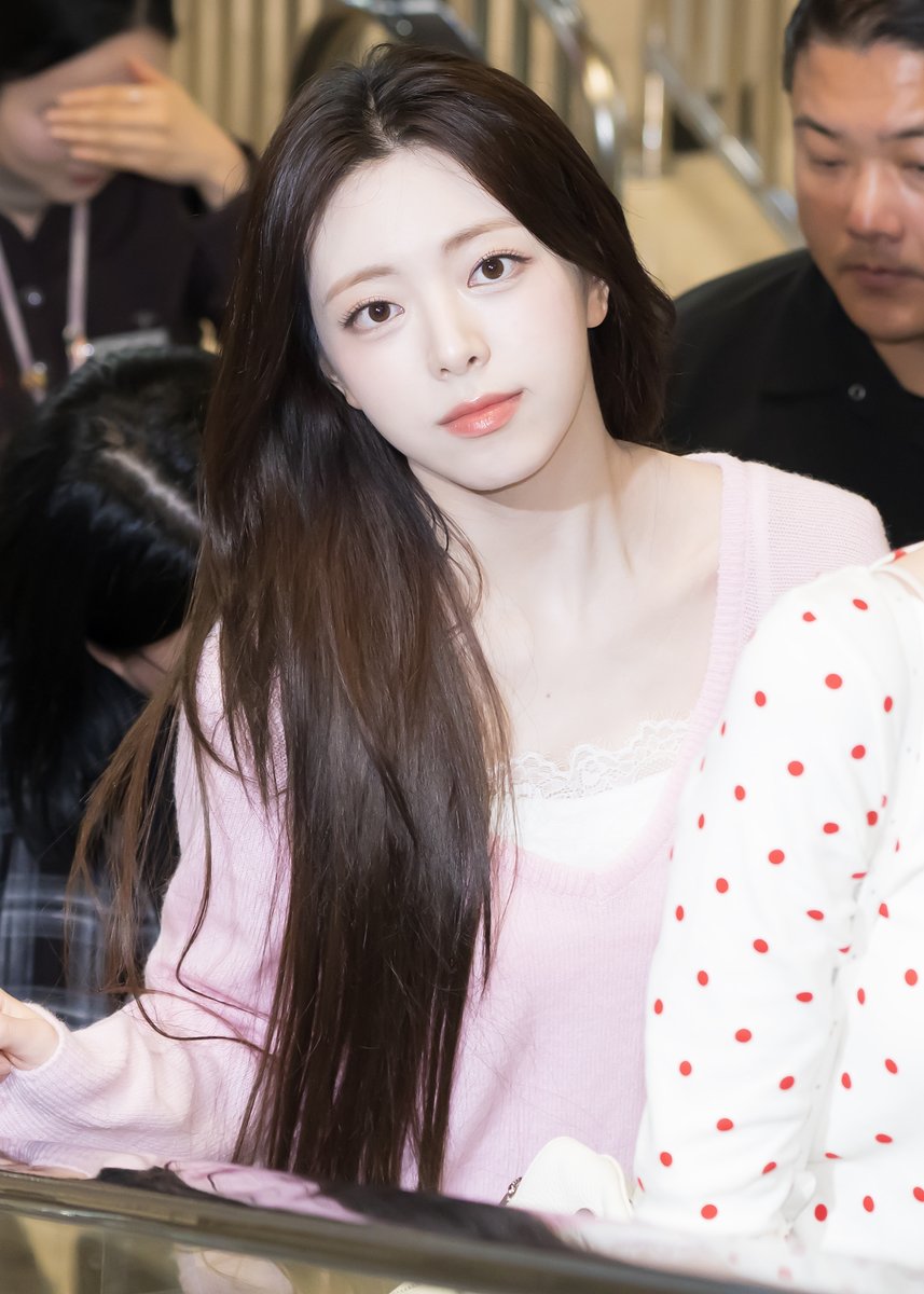 빈털터리 tweet media