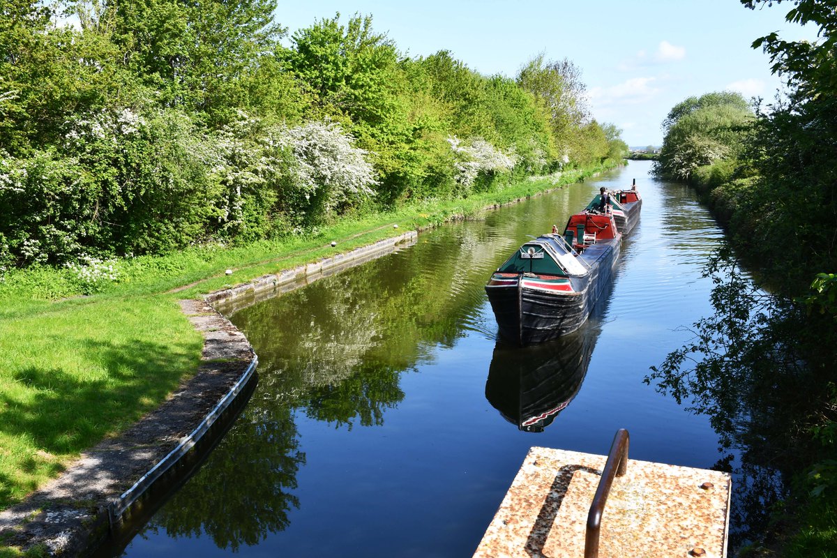 retired_tom's tweet photo. My photos from #May 2023

@CanalRiverTrust #GrandUnionCanal #Ivinghoe #Lock #Bridge #Narrowboat #Reflections

#Canals &amp; #Waterways can provide #Peace &amp; #calm for your own #Wellbeing #Lifesbetterbywater #KeepCanalsAlive https://t.co/db7xbsnsOY