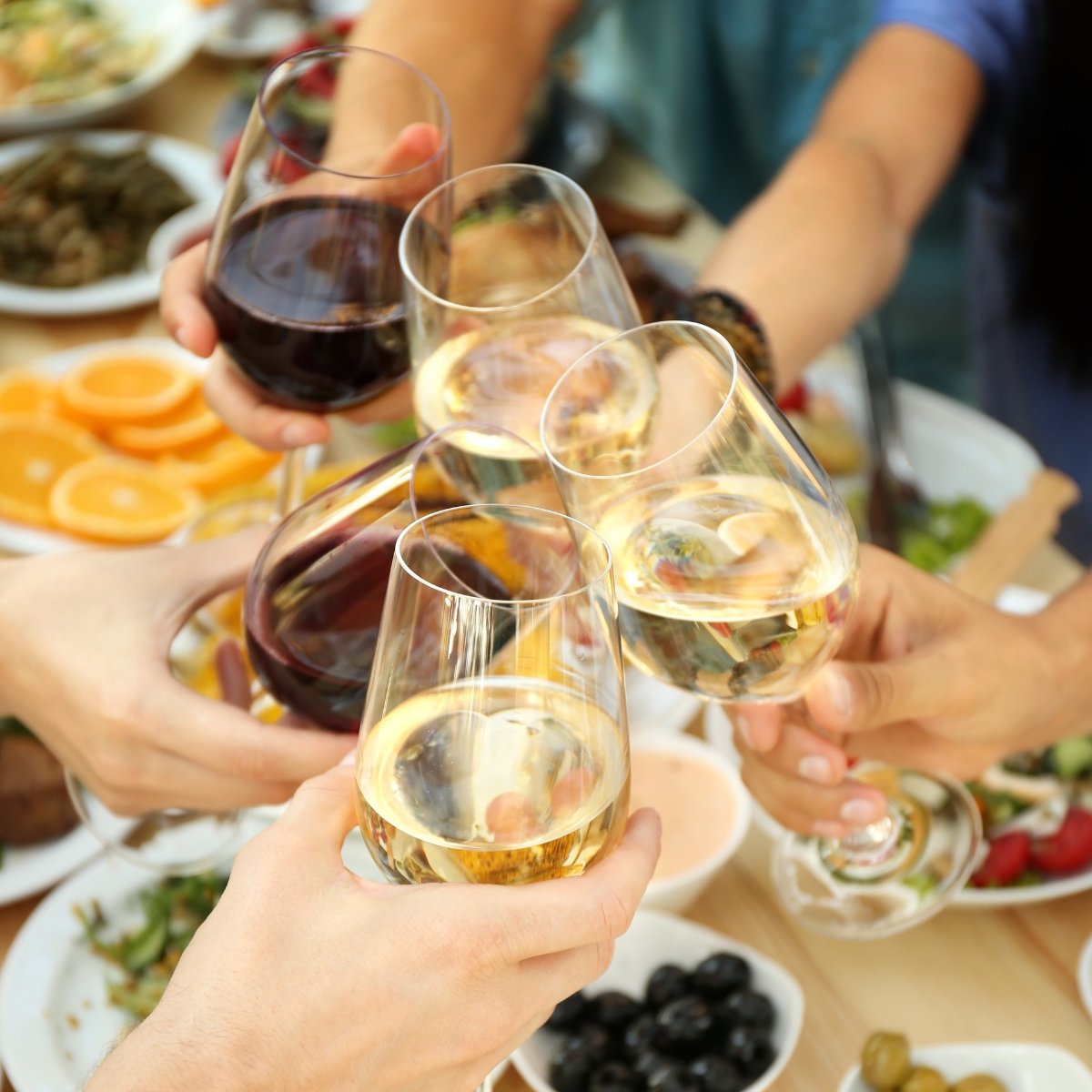 napiervineyards's tweet photo. Savour the simple moments with Napier wines — crafted for connection, relaxation, and everyday enjoyment. #napierwines #winemoments #simplepleasures #winelifestyle https://t.co/QOSeW2pO4E
