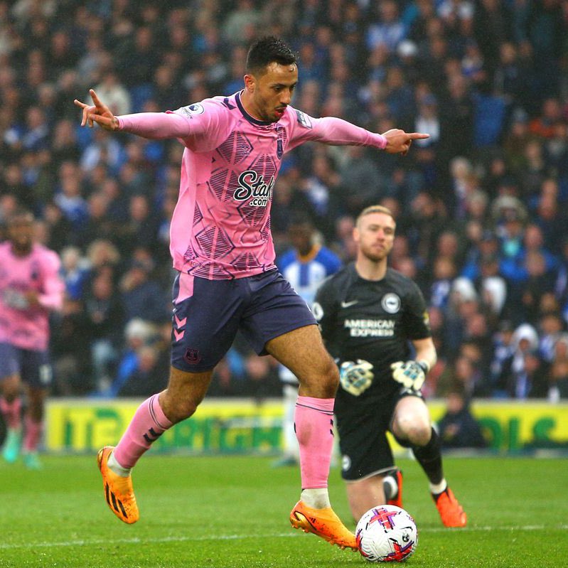 EvertonNewsFeed's tweet photo. 📆On this day in 2023:

🐦Brighton 1-5 Everton💗
🏆Premier League
👤Sean Dyche
⚽️⚽️ Dwight McNeil
⚽️⚽️ @abdoudoucoure16 
⚽️Jason Steele (og)

A massive 3 points at the Amex https://t.co/gmLmIkcmFl