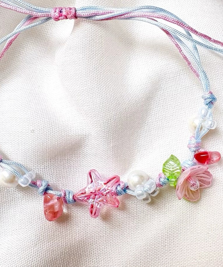 junefinds's tweet photo. Gelang bunga mutiara
🛒https://t.co/V1JR1VMY2C https://t.co/Ciqqu9dyvI