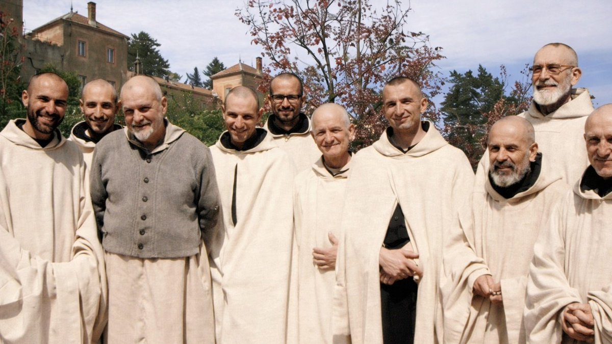 Benoitciteaux's tweet photo. MÉMOIRE DES BIENHEUREUX MARTYRS D'ALGÉRIE (8 mai)
Un site web vient de naître, ce jour, pour marquer cette mémoire des 19 martyrs d'Algérie, notamment des moines de Tibhirine, et transmettre leur espérance: https://t.co/VoTAFRmkHd https://t.co/FEyznJUCl2