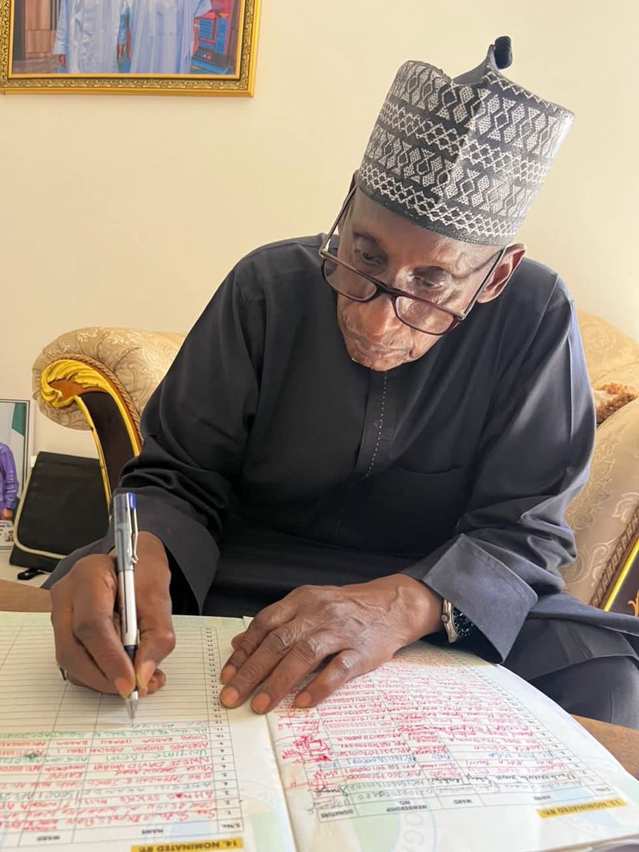 2027 : Senator Abu Ibrahim, a longtime friend of President Bola Tinubu, signing Tinubu presidential nomination form, reaffirming his support for the President’s leadership and continued administration.