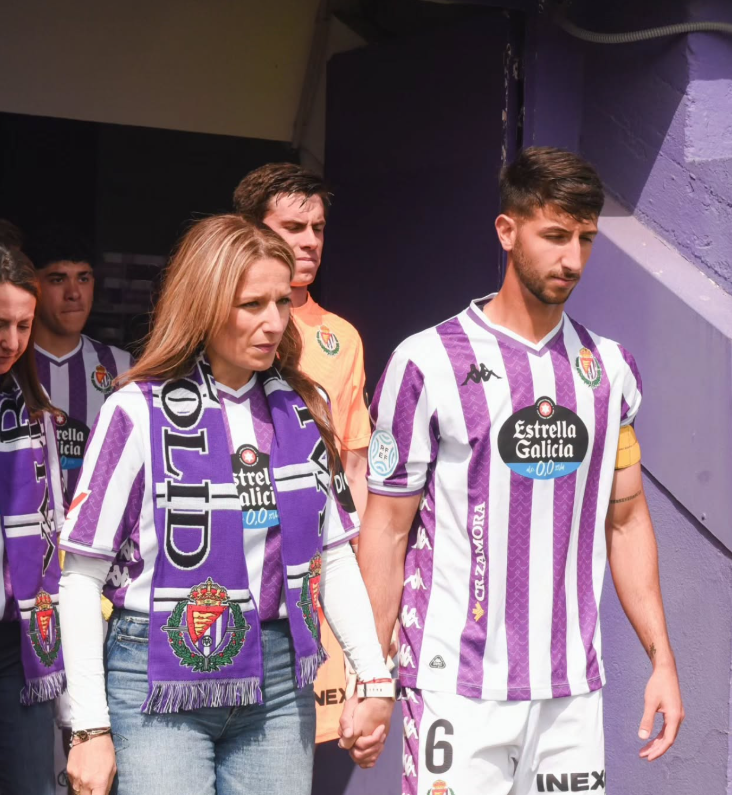 Nacional10x's tweet photo. 2º RFEF - Grupo I

Iker Ivorra ponía rumbo curso pasado hacia el filial del @realvalladolid donde se ha erigido en la capitanía.

El dinámico medio centro (ex UCAM Murcia CF) firmó el tanto de la salvación y 3 más durante la campaña. Rendimiento muy alto en la zona medular. https://t.co/osrMAxwyEz