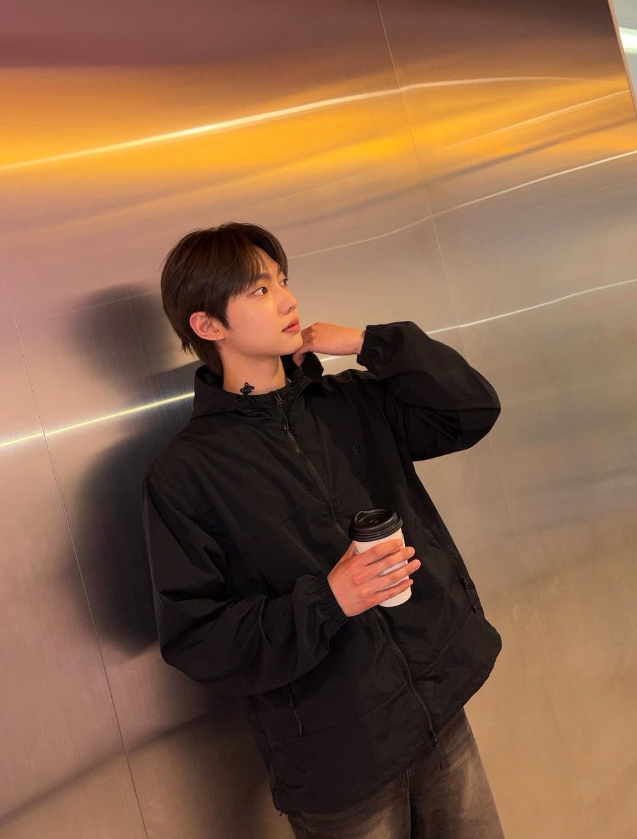 모리 tweet media