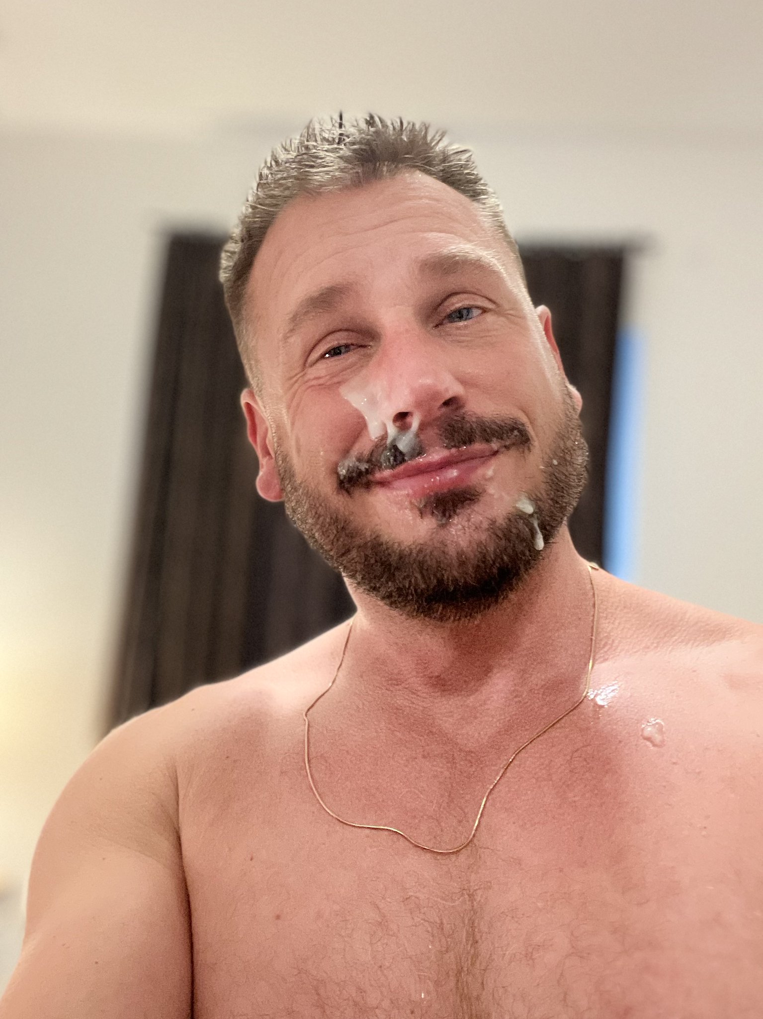 2 pic. 👉I'm back in Berlin🇩🇪 this week. Let's get some oral action going. 👉Find me on the best BJ app https://t.co/2gF1aowLrc 💦I love a good facial. Who can deliver? Looking this weekend😈💦💦💦 @drtynycman ❤️ https://t.co/idr4qy8aTN