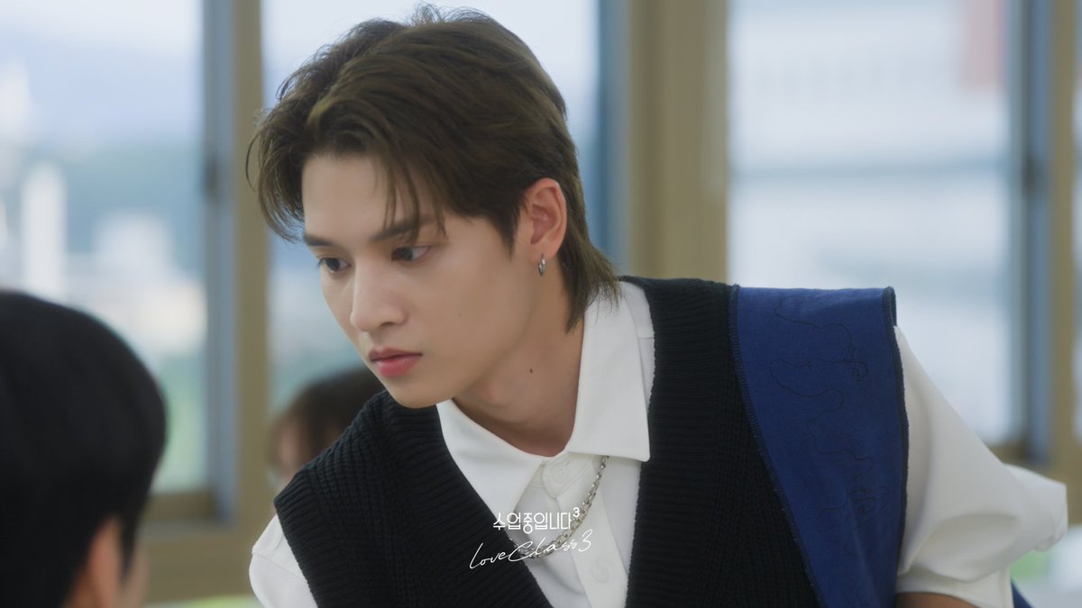 수업중입니다 official tweet media