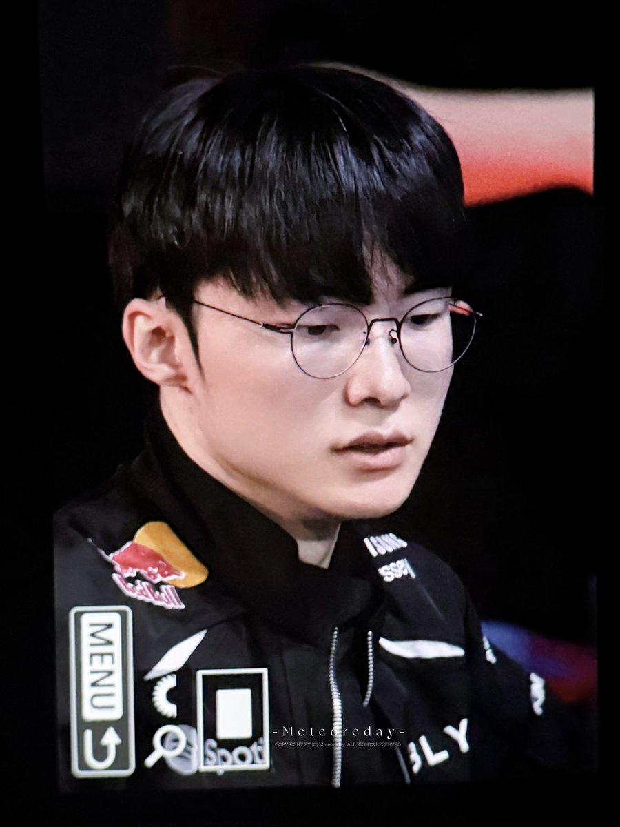 Meteoreday's tweet photo. 260508

#Faker #페이커 #이상혁 https://t.co/TAPOqpHofz