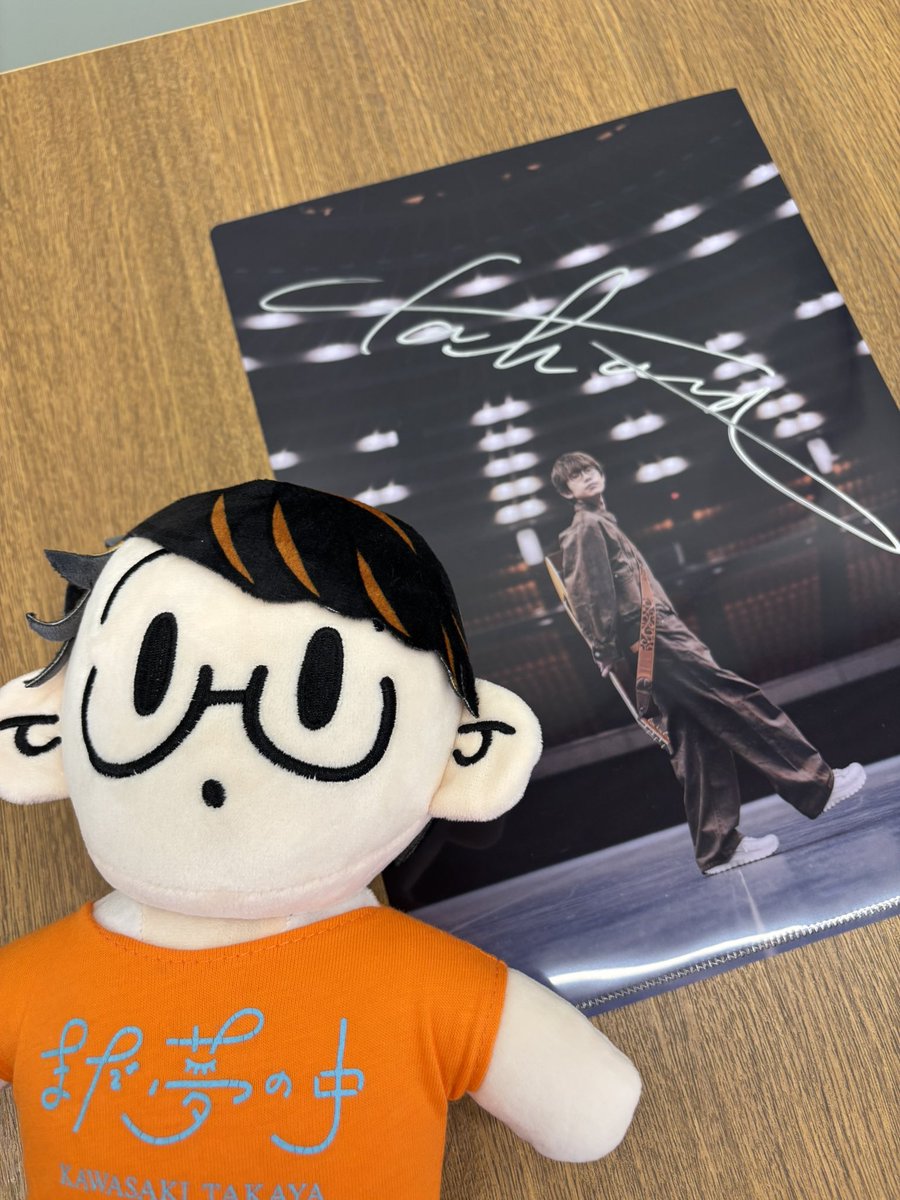 グッズ並んでるね〜！すごい！！✨ そして本日誕生日の母は、サイン