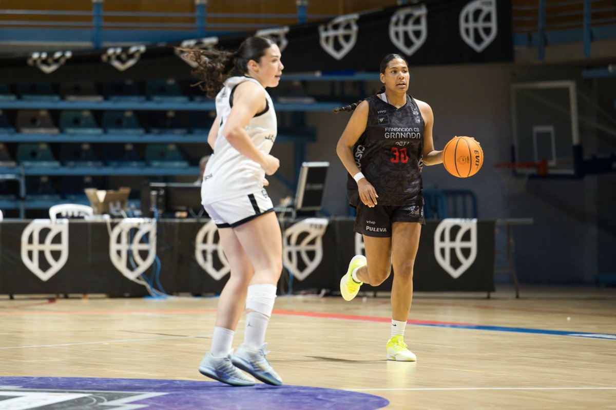 CoviranGranada's tweet photo. 🙌 Elia Pérez, del Ayuntamiento Vegas del Genil @BaseFCBG, convocada con la selección española U17.

👏 ¡ENHORABUENA!

📷 @FAB_Andaluza 

ℹ️ https://t.co/WMojgRlIdf

#ContigoFundación https://t.co/7NgISF3v4I