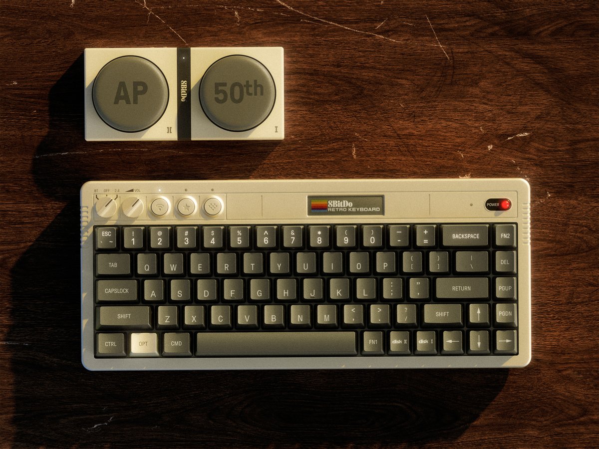 8BitDo tweet media