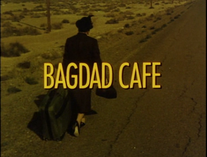 DentroEn321's tweet photo. Bagdag Café (Percy Adlon,1987) #Intro #Película #Cine https://t.co/DG1M0tDjEV