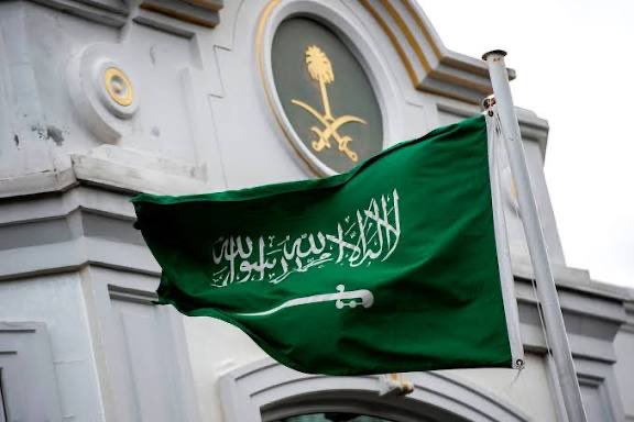 🚨مصدر #سعودي لقناة العربية: 

- السعودية لم تسمح باستخدام أجوائها لدعم عمليات عسكرية هجومية 

- السعودية تسعى للتهدئة وتدعم جهود #باكستان للوصول إلى اتفاق ينهي الحرب 

- هناك أطراف تسعى لإعطاء صورة مضللة عن موقف السعودية لأسباب مشبوهة

#عاجل_الآن