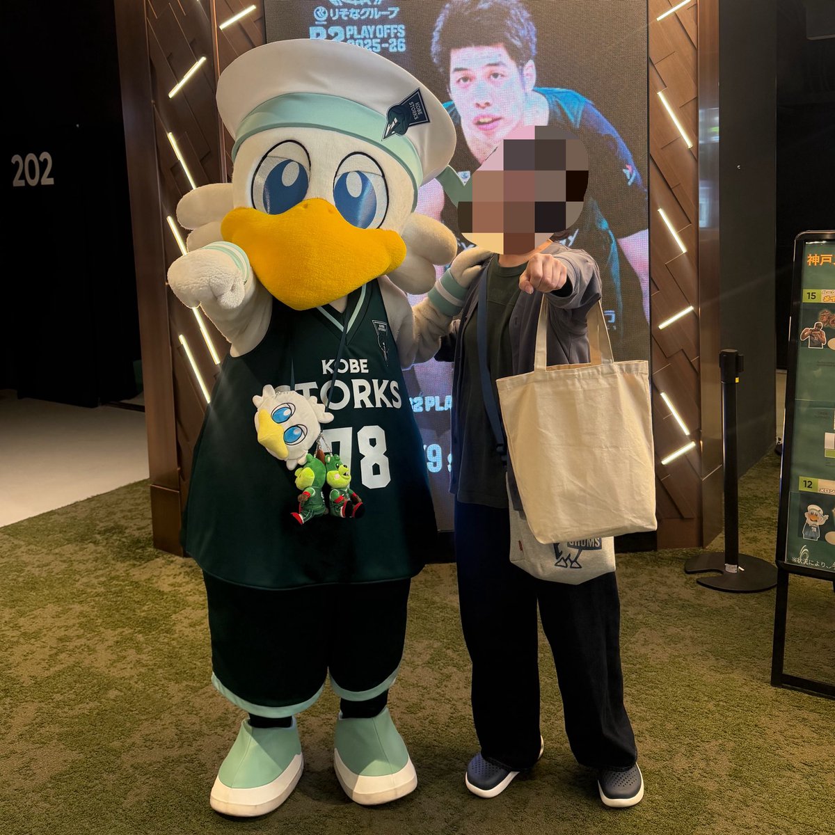 推しと写真撮れた🥰🥰🥰🥰
早よ来てよかったーー！！