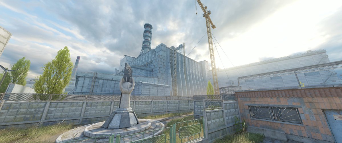 AtorZn's tweet photo. 🇺🇦VALVE оновили у COUNTER-STRIKE 2 пам'ятник «Тим, хто врятував світ» на новій мапі CACHE і тепер ми маємо українську табличку з текстом (як і має бути).

Подяка всім причетним ініціаторам та самим розробникам CS2, звісно. https://t.co/tQL1V7k07y