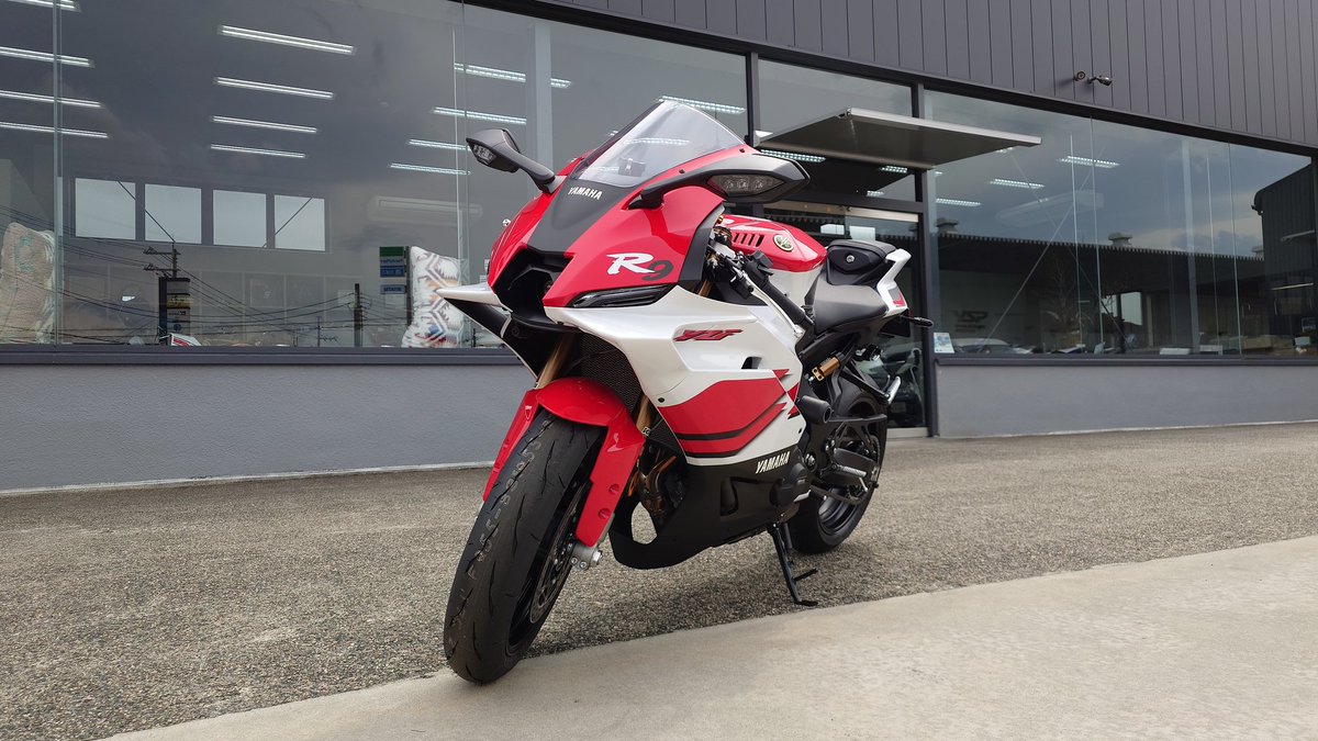れんまる 今日はバイクの納車日でした！ YZF-R9になります🏍️ 発表前から発売