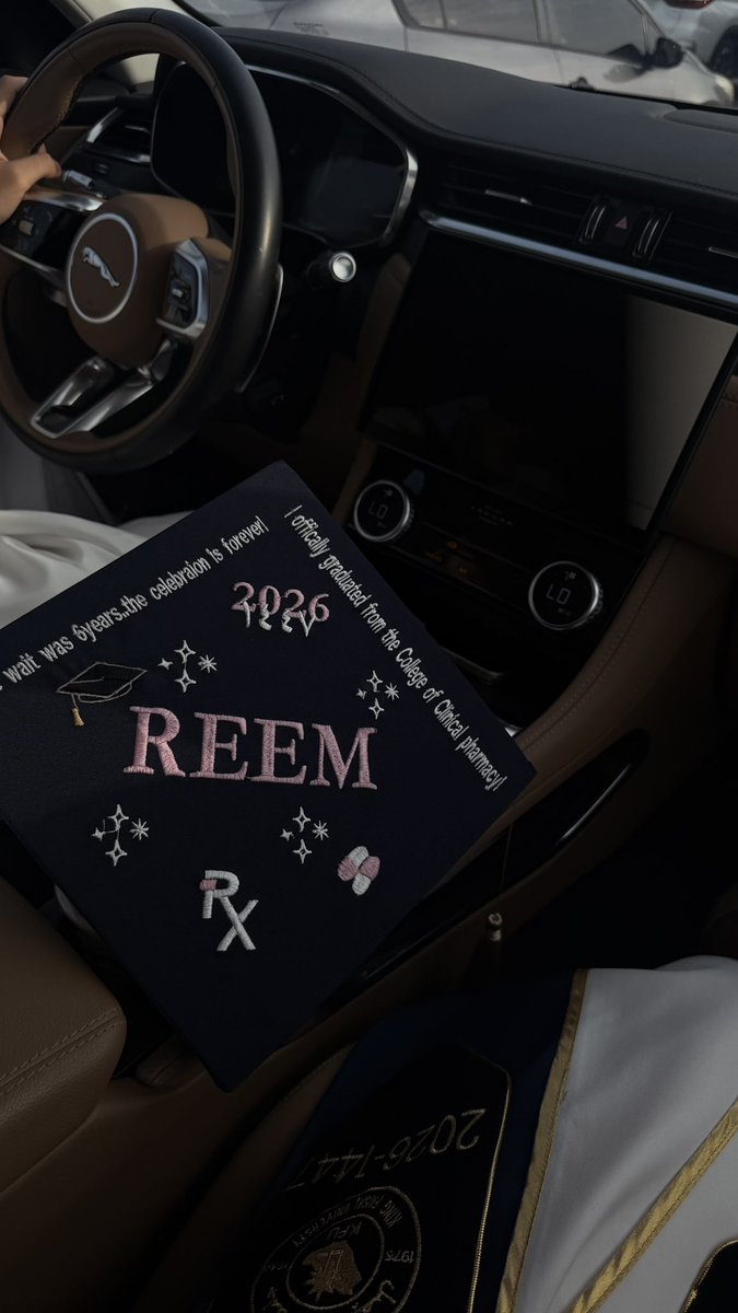 reem💗 tweet media