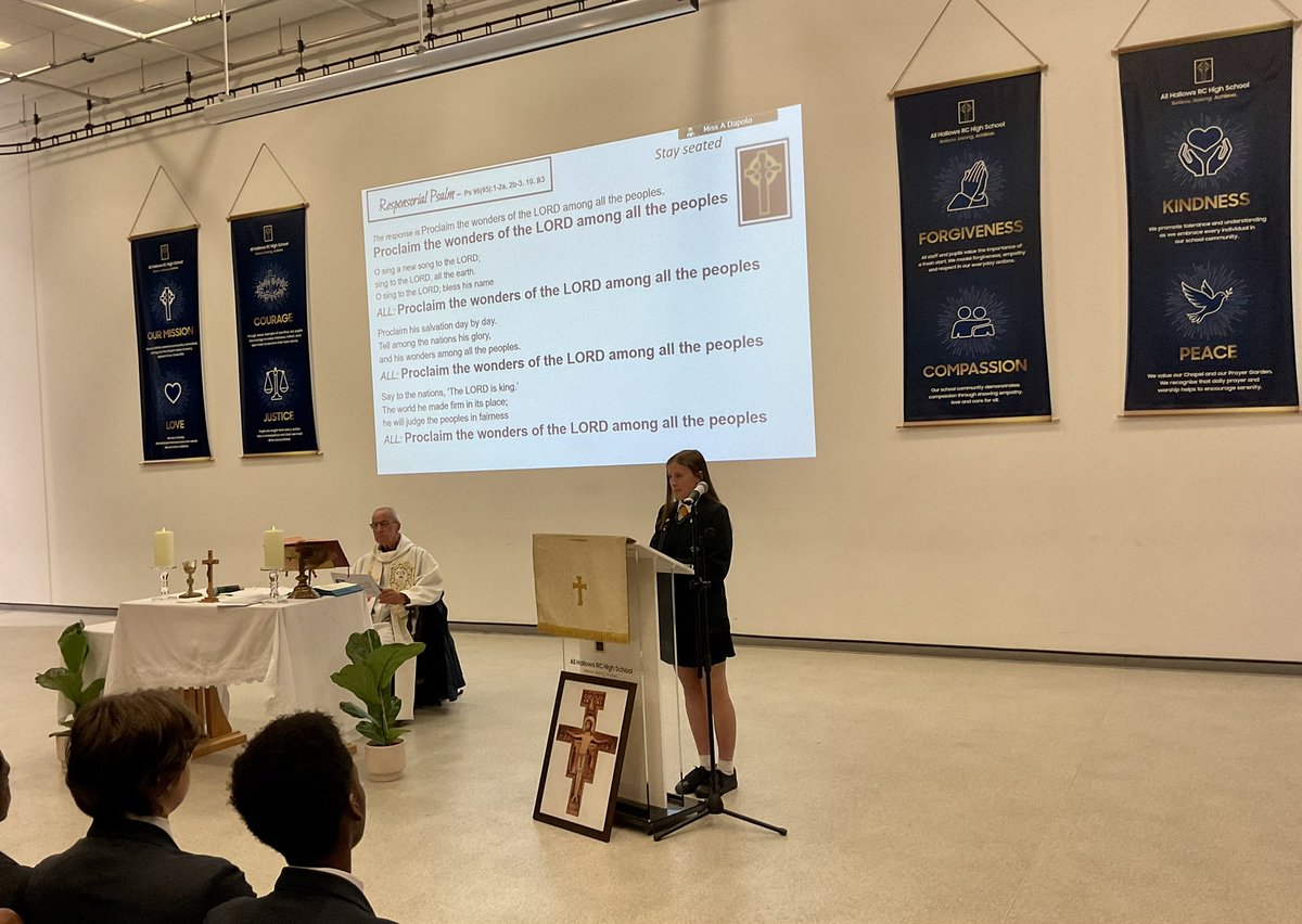 AllHallowsRC's tweet photo. The whole of Y11, together with parents/carers, gathered for their Leavers’ Mass yesterday. Thank you to Fr. Dermot for celebrating Mass for us, what an uplifting &amp; emotional service it was! 
Please keep our Y11s in your prayers as they start their GCSEs 🙏 #believebelongachieve https://t.co/72bKvHpqub