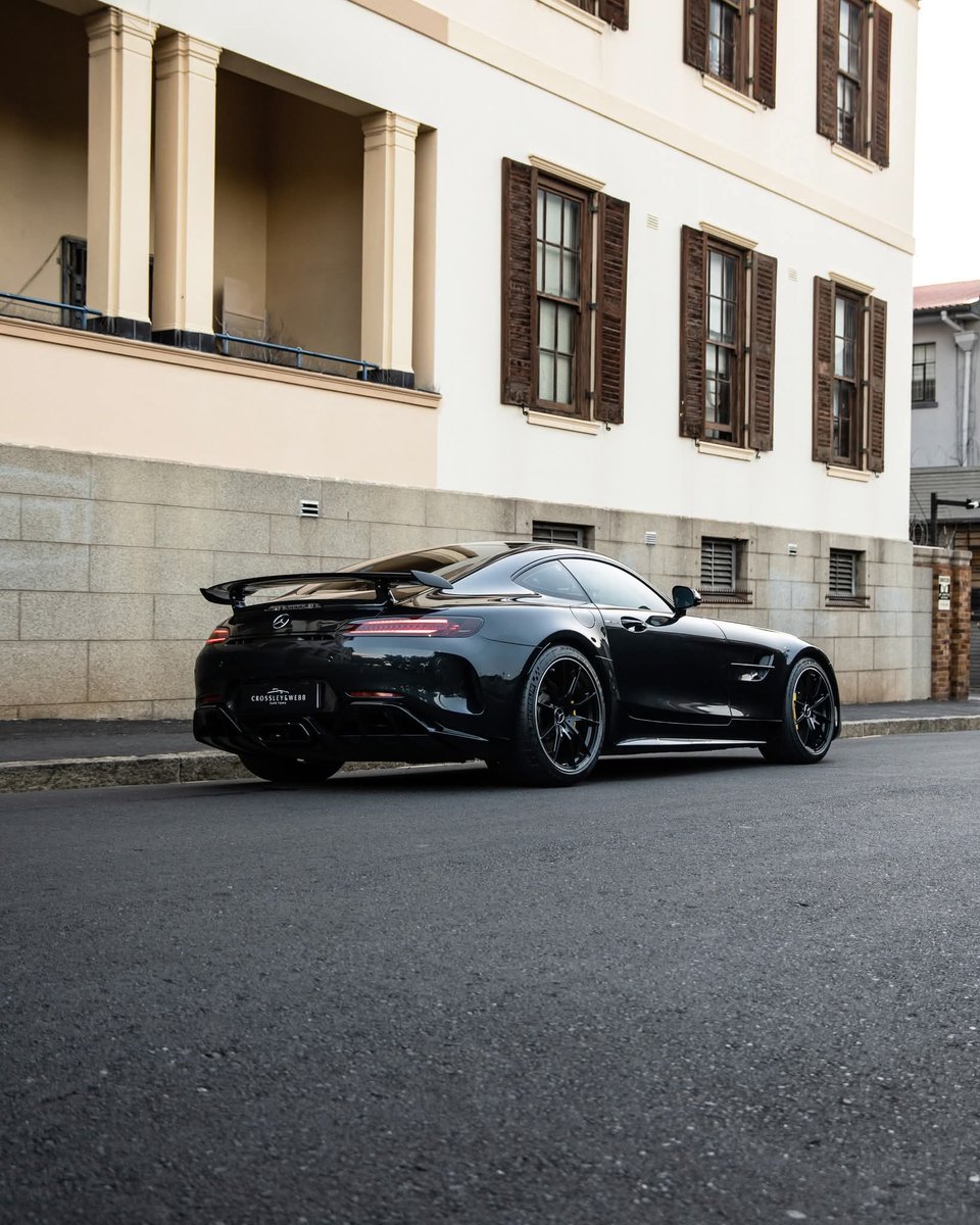 R2 750 000 2019 Mercedes Benz AMG GTR 4.0L Twin-Turbo V8 engine 424kW ...