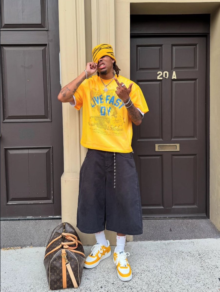 19$𝖟𝖓 𝕮𝖔𝖚𝖙𝖚𝖗𝖊 tweet media