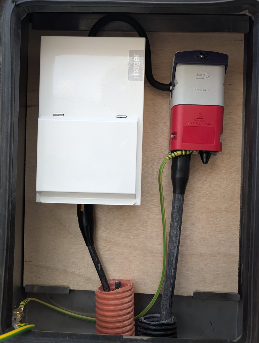 rp_elec's tweet photo. @hageruk A little public realm amenity area being put together in South Wales with #hagergang boards and devices. https://t.co/u6sNyVPZRa